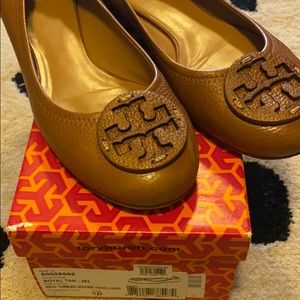 Tory Burch Reva Flat